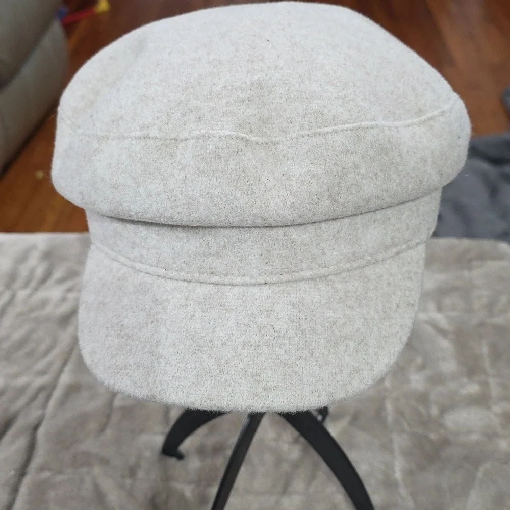 NWT Time And Tru Women's Cabbie/Newsboy Hat‎ Oatmeal Recycled Polyester Felt